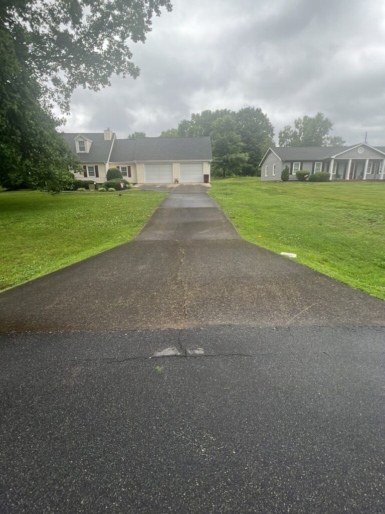 Professional Driveway Cleaning in Kernersville Nc