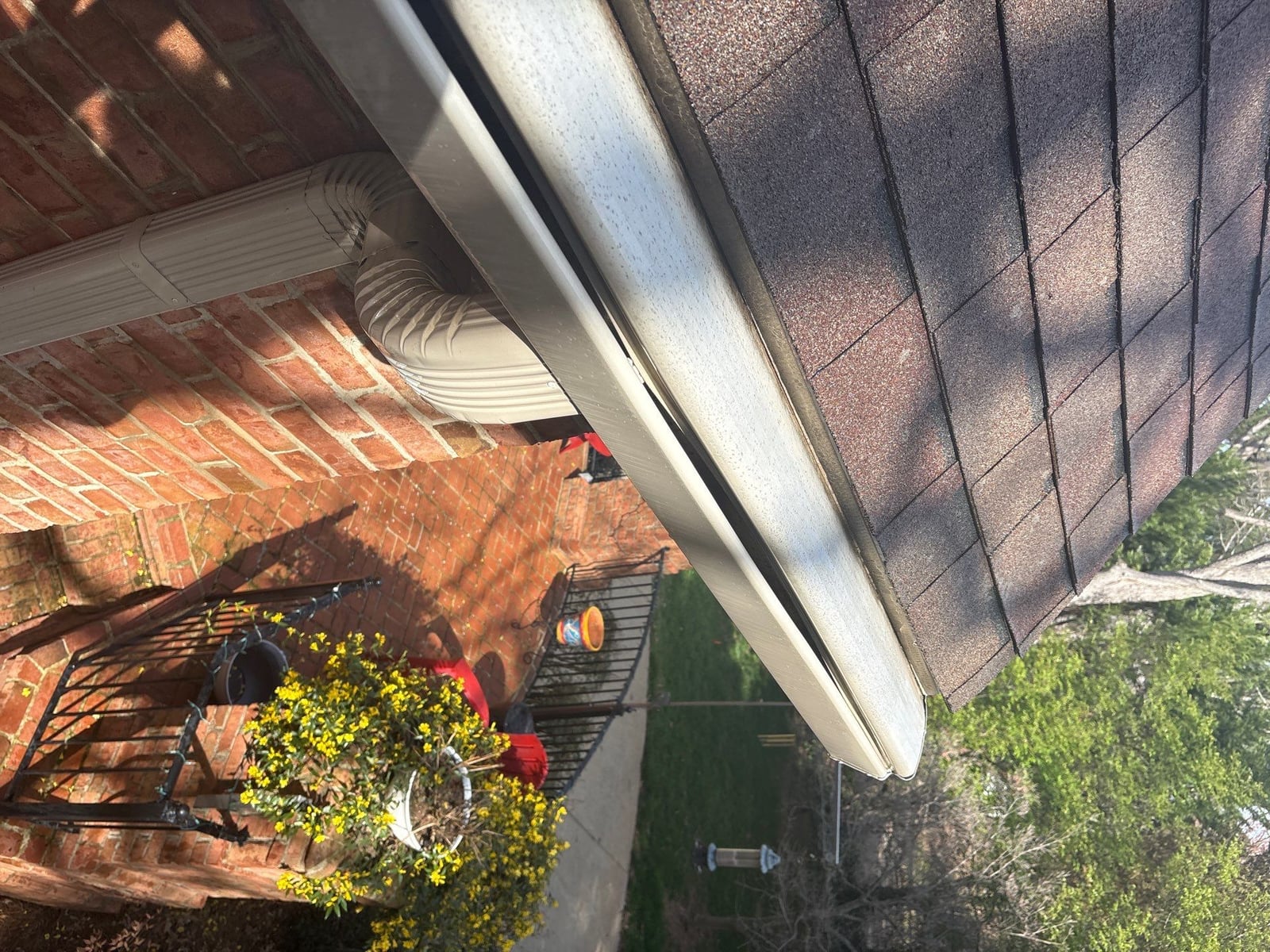 Patio washing window cleaning and gutter cleaning services
