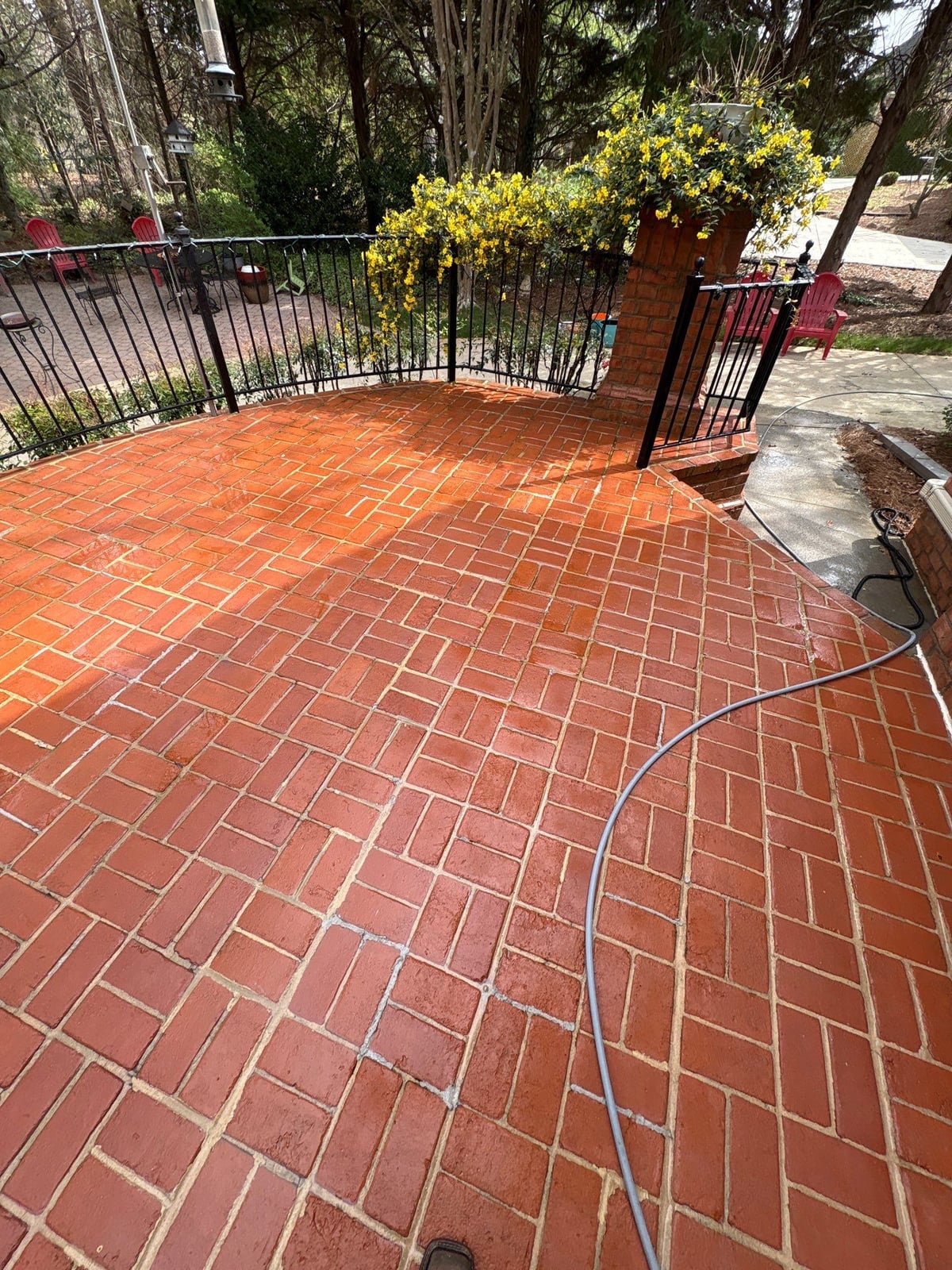 Patio washing window cleaning and gutter cleaning services