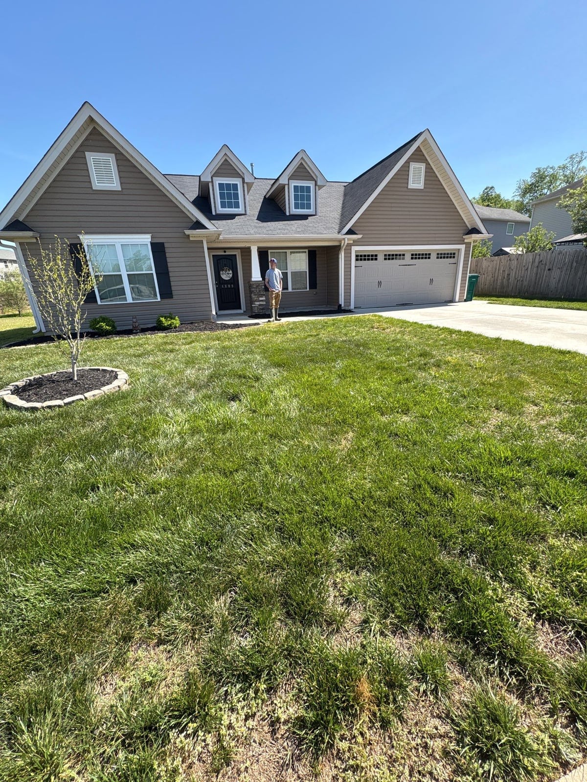 Driveway pressure washing and concrete surface cleaning