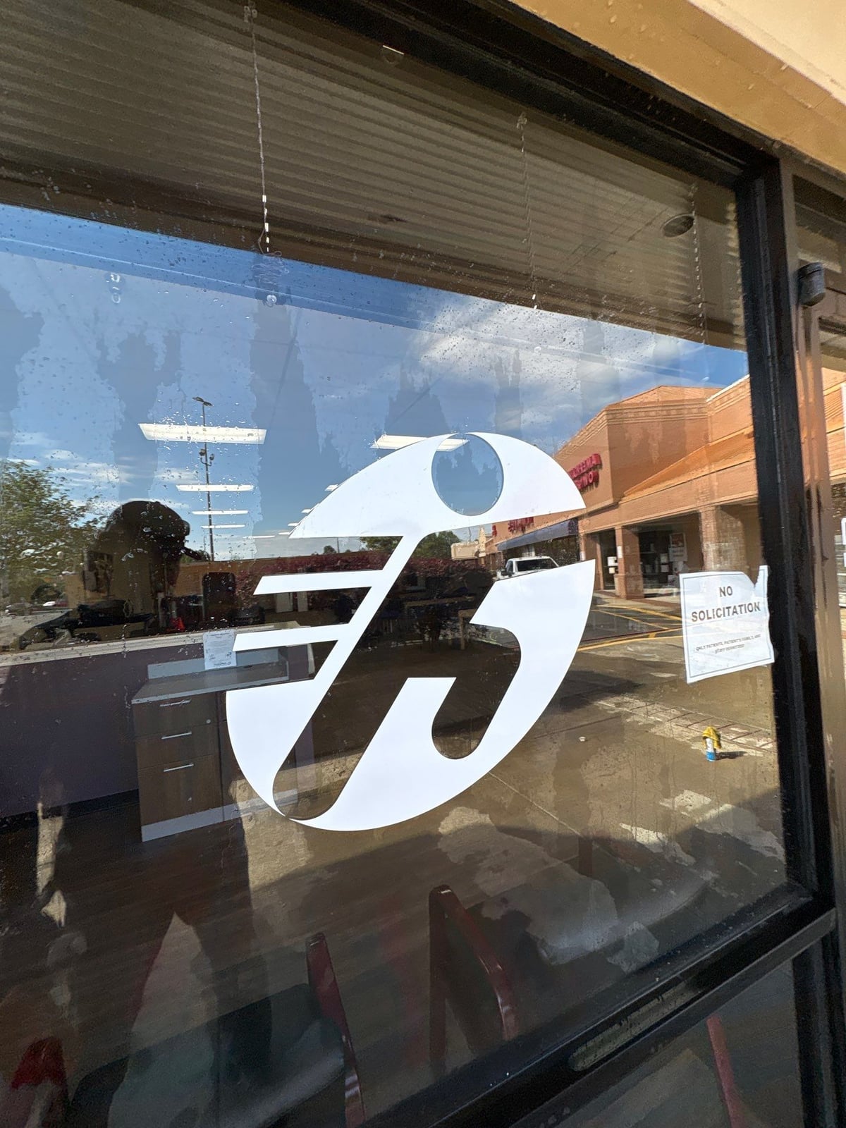 Exterior commercial storefront window washing and glass cleaning