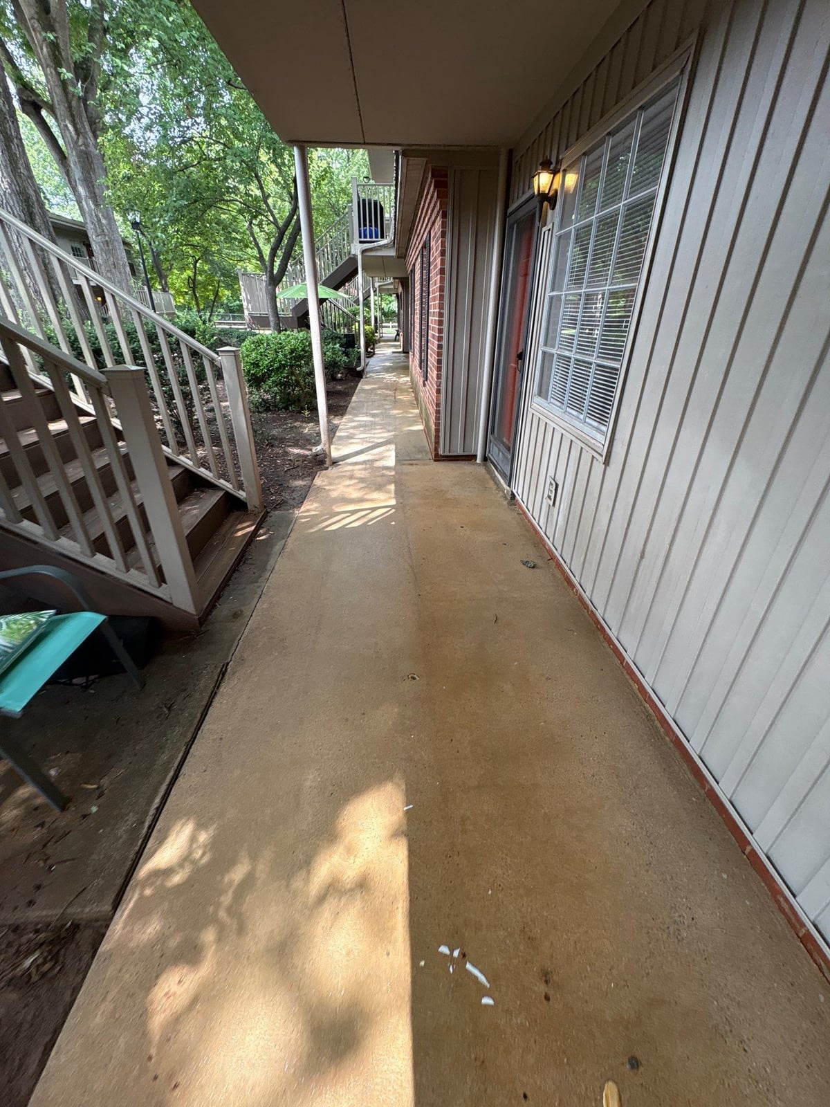 Concrete walkway power washing and exterior surface cleaning