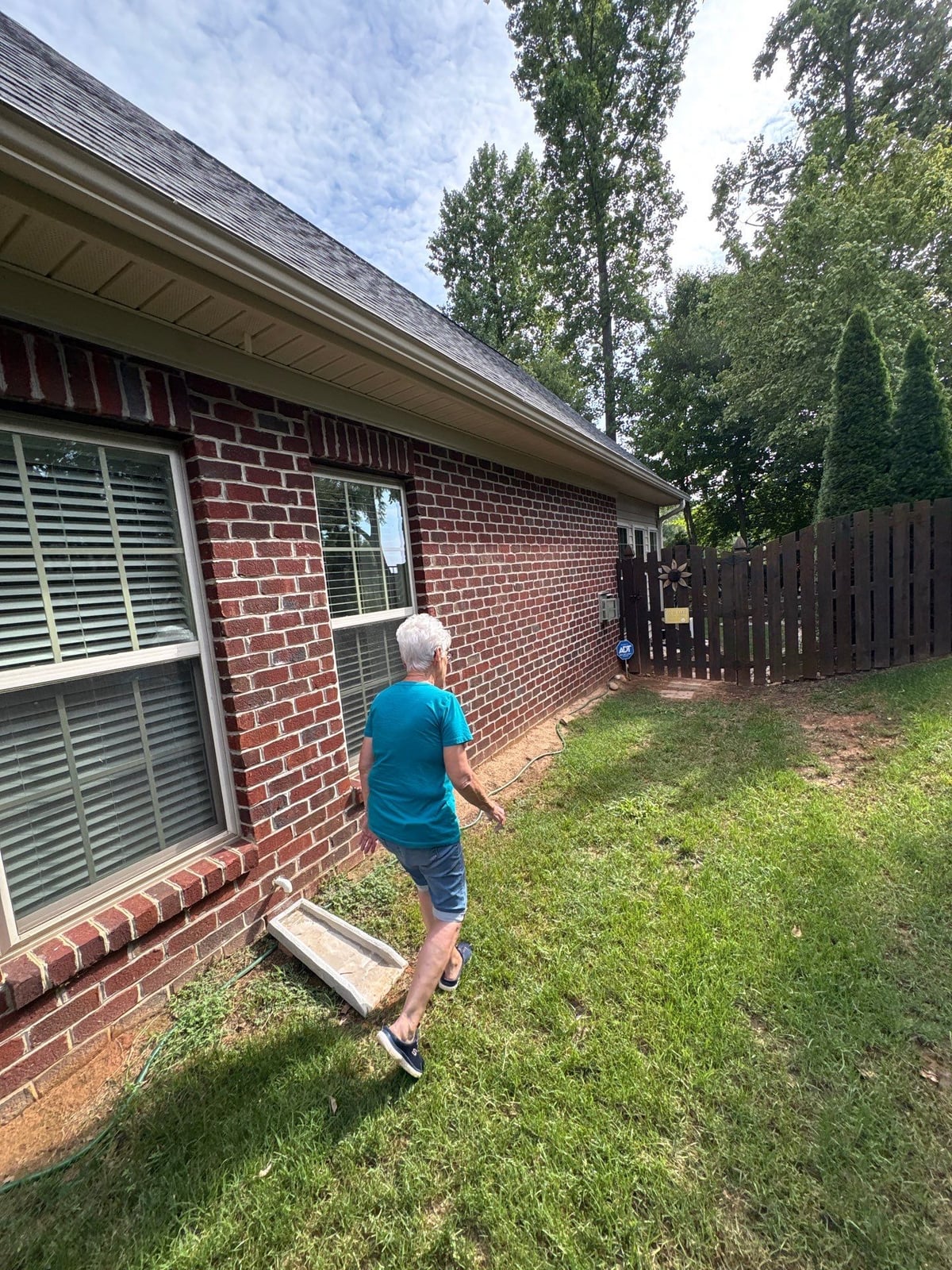 Brick patio pavers installation with front walkway and washing