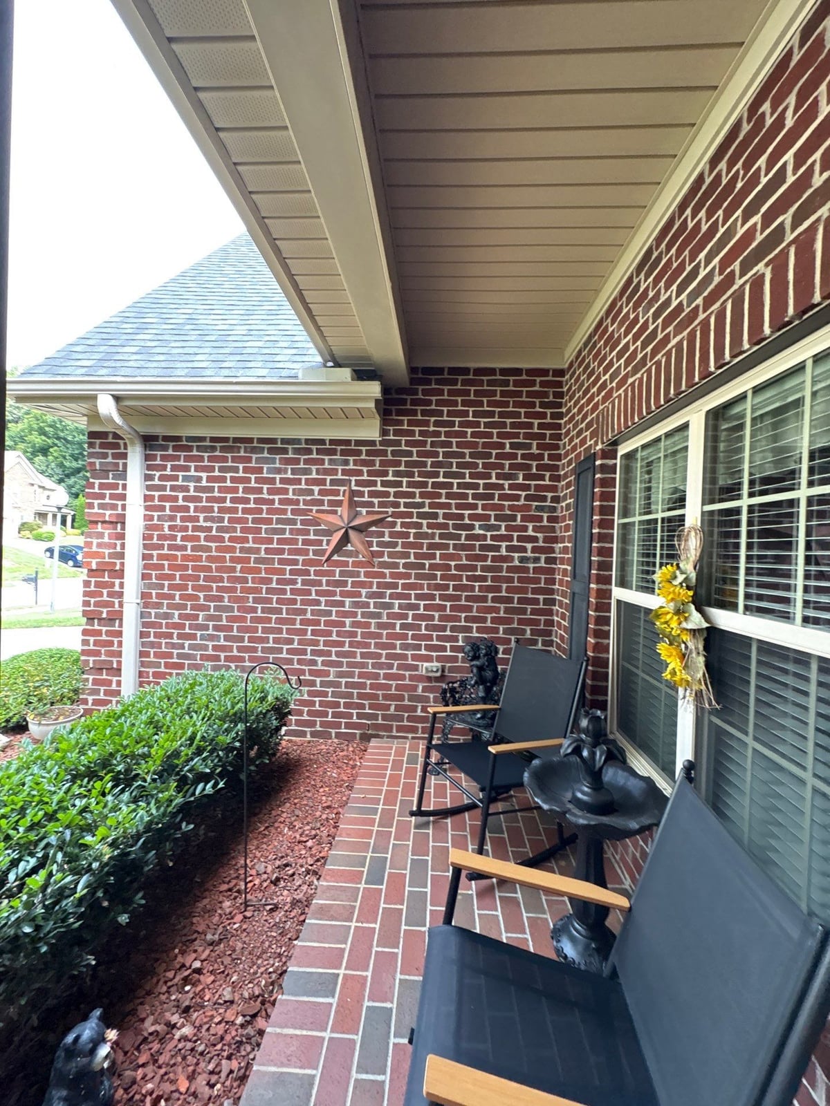 Brick patio pavers installation with front walkway and washing