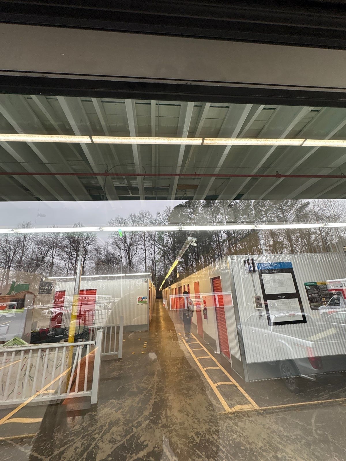 Interior and exterior commercial glass door and window cleaning