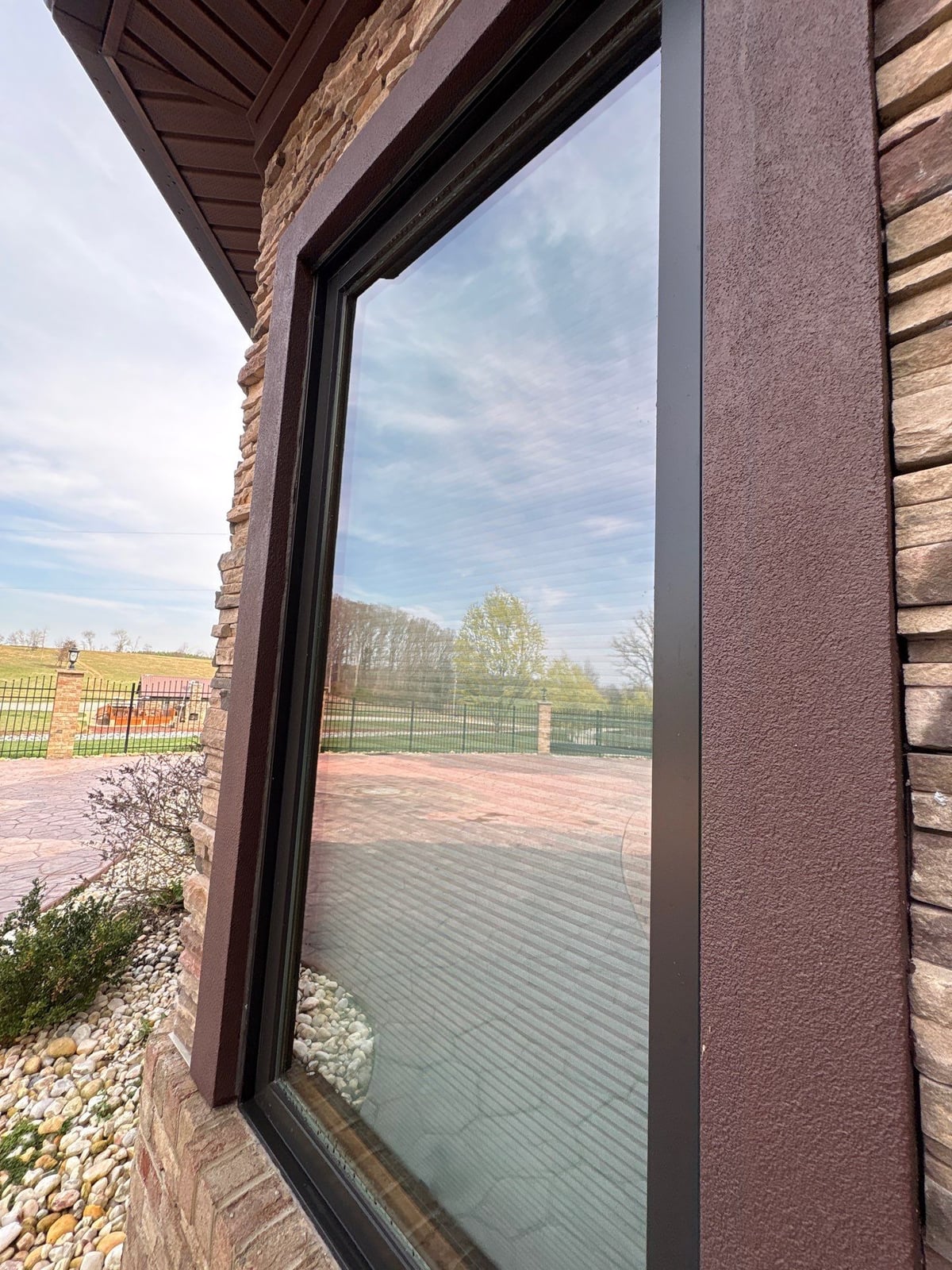 Exterior gutter cleaning and residential window washing services